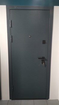 Взломостойкая готовая входная дверь Титан 376 - фото 8822